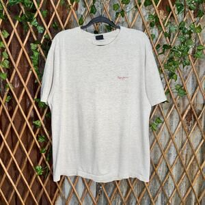 Vintage Y2K Pepe jeans 2000s era hip-hop essential t-shirt